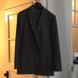 Banana republic suit